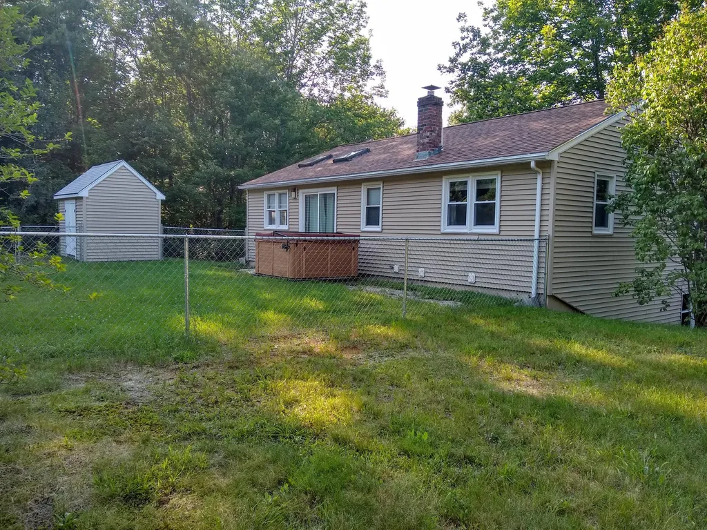 82 Long Hill Road Gray ME 04039