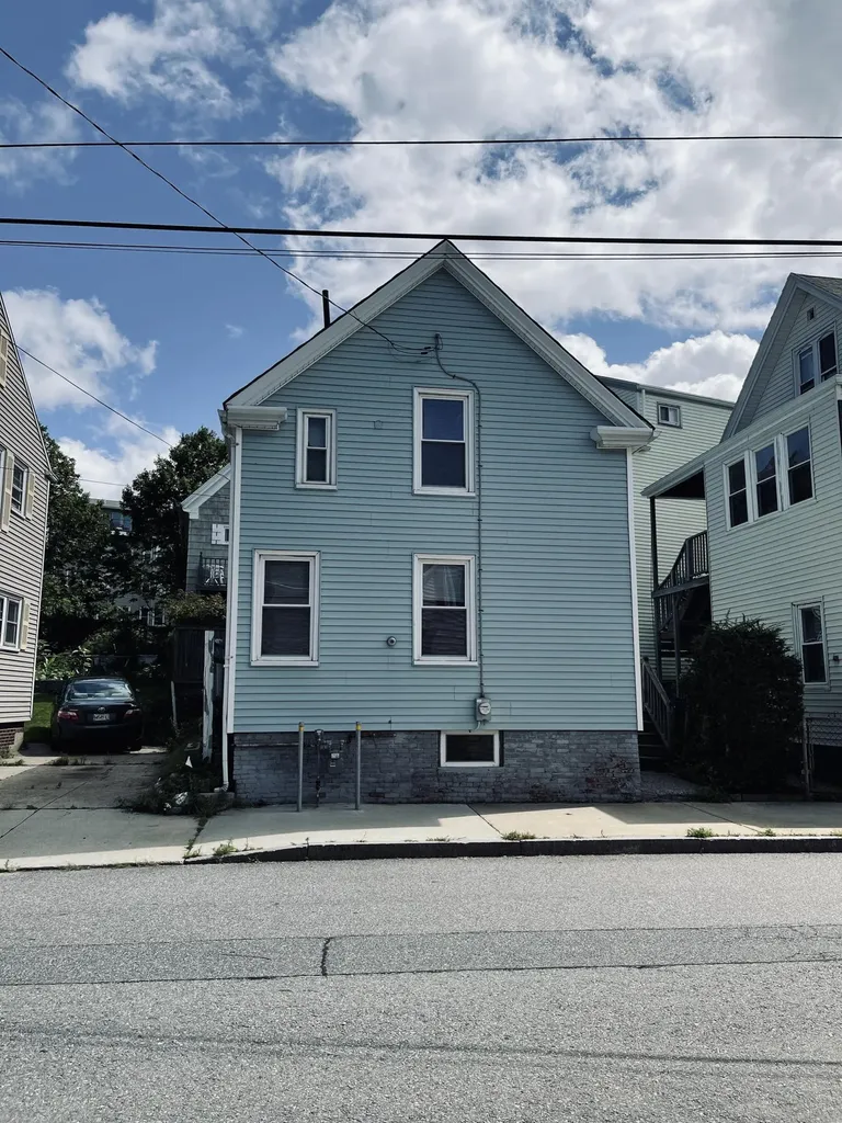 91 Sheridan Street Portland ME 04101