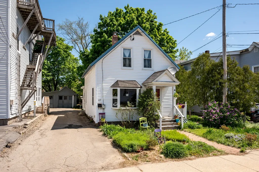 48 School Street Sanford ME 04073