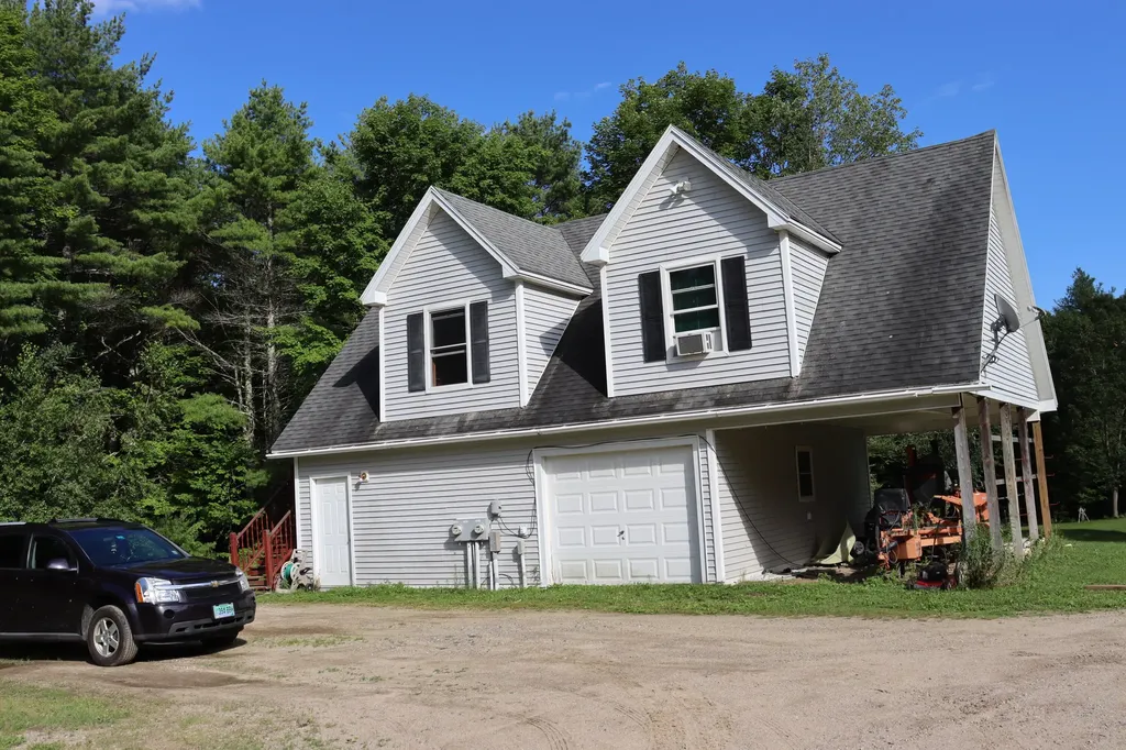 14 Lord Jason Drive Biddeford ME 04005