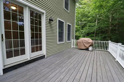 14 Lord Jason Drive Biddeford ME 04005