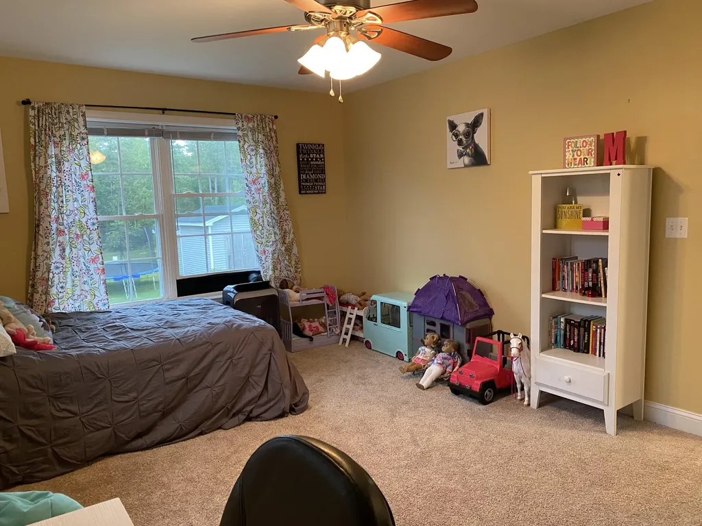 233 Partridge Lane Hermon ME 04401