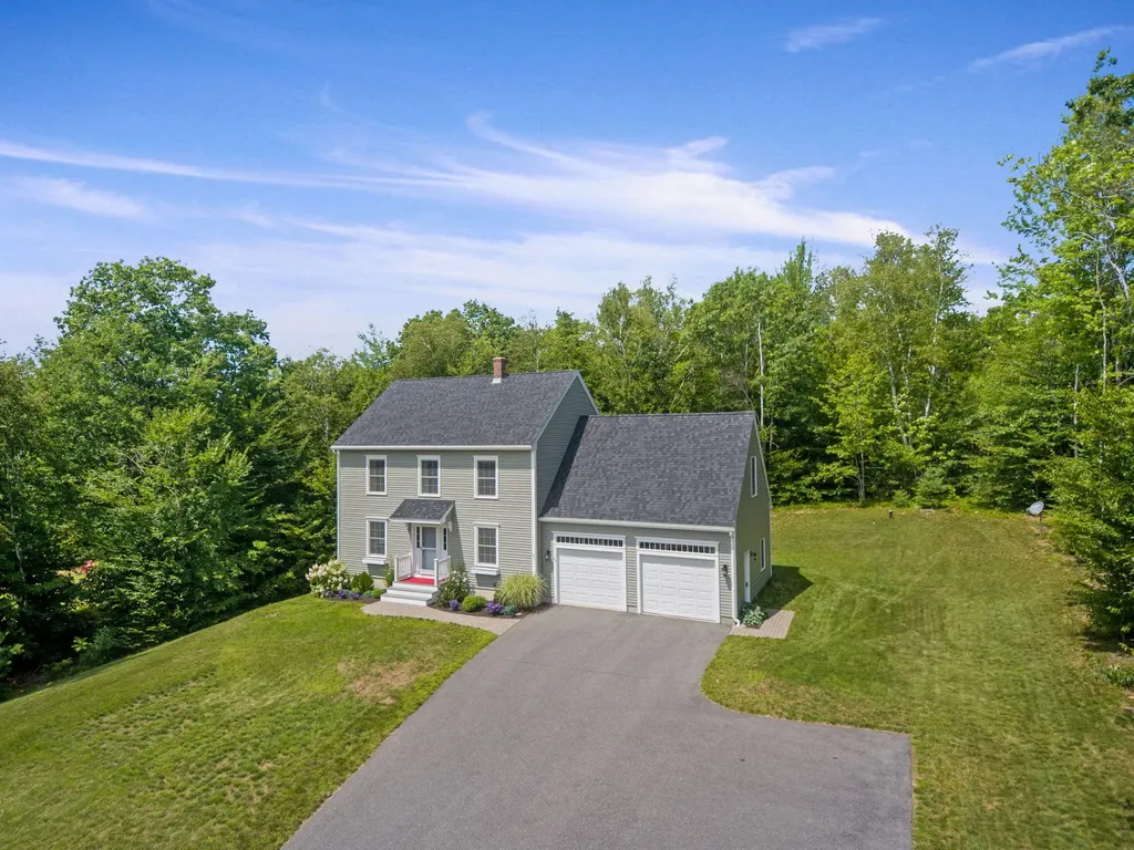 26 Eagles Nest Road Gray ME 04039