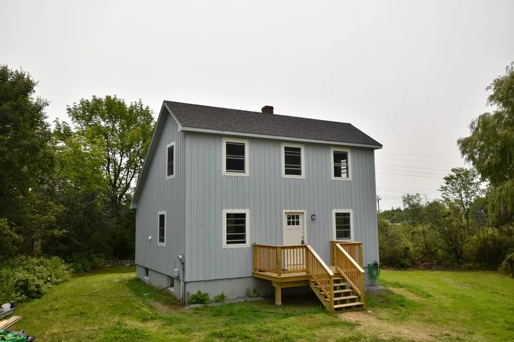 6 City Place Rockland ME 04841