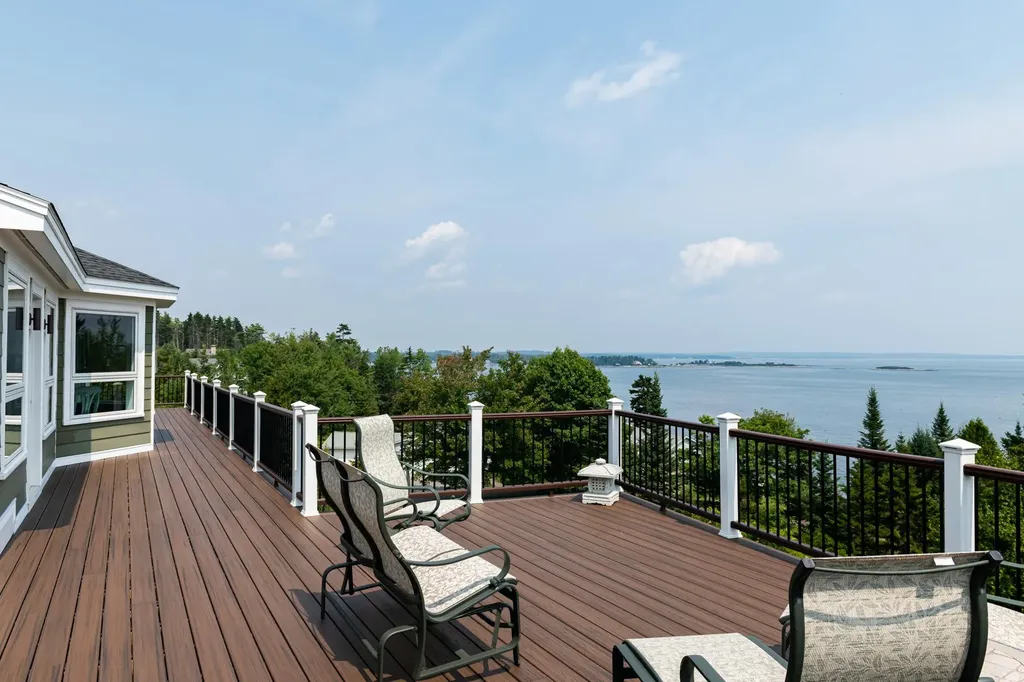 121 Blueberry Lane Harpswell ME 04066