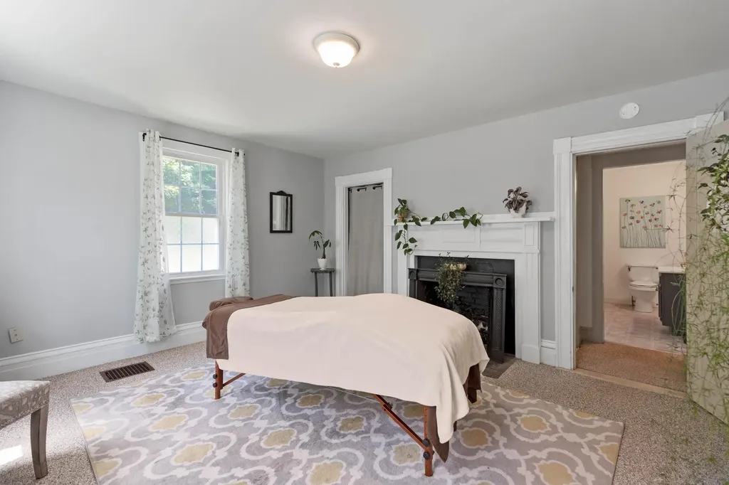 1043 High Street West Gardiner ME 04345