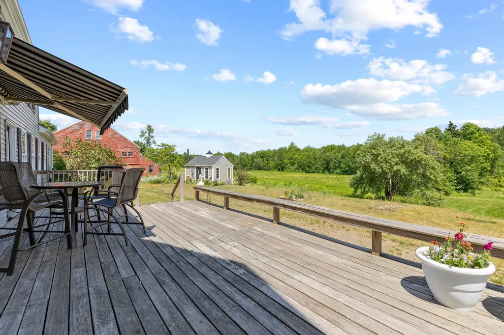 1043 High Street West Gardiner ME 04345