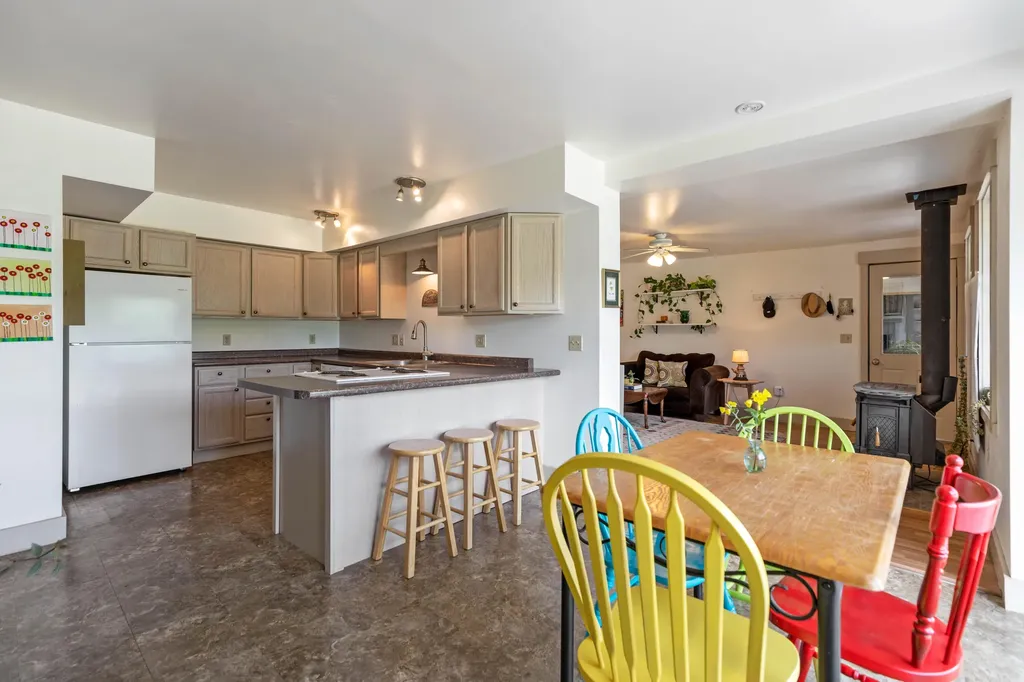 1043 High Street West Gardiner ME 04345