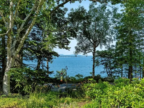 64 Degregoire Park Bar Harbor ME 04609