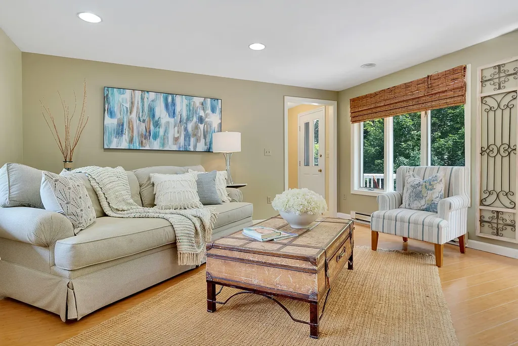 48 W Kidder Street Portland ME 04103