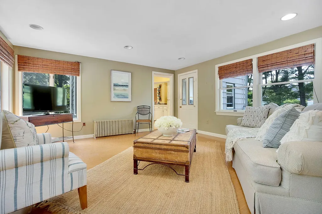 48 W Kidder Street Portland ME 04103