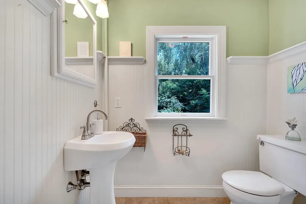48 W Kidder Street Portland ME 04103