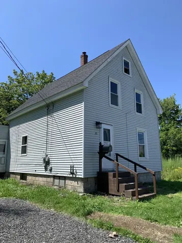 20 Lisle Street Rockland ME 04841