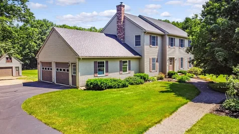 21 Meadow Drive Oakland ME 04963
