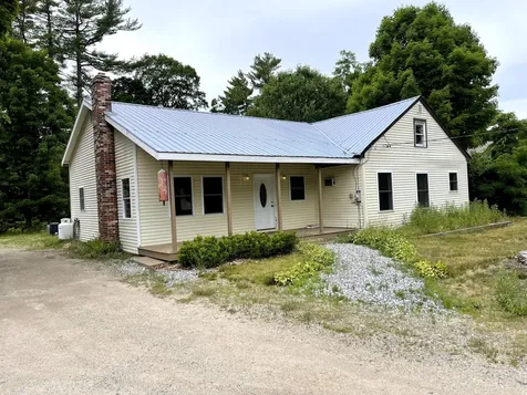 682 Meadow Road Casco ME 04015