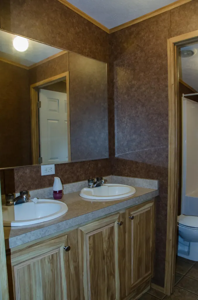 14 Saints Way Windsor ME 04363