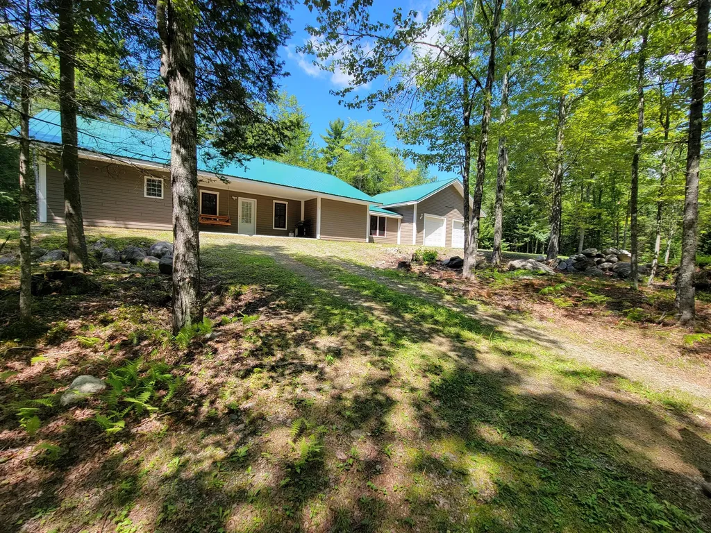 31 Tully Lane Swanville ME 04915