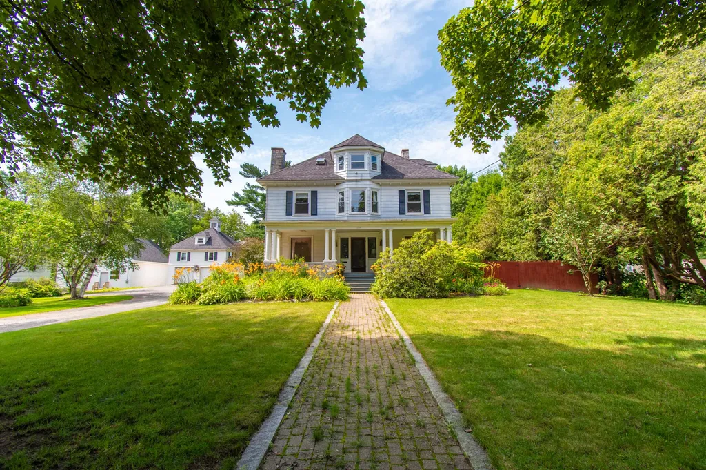 117 Silver Street Waterville ME 04901