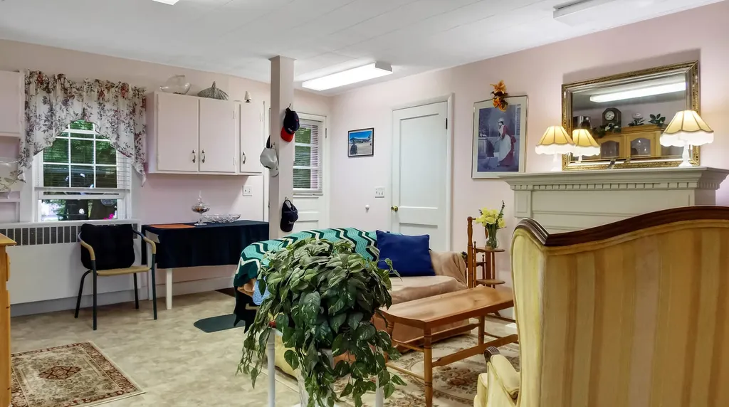 184 South Road Winthrop ME 04364