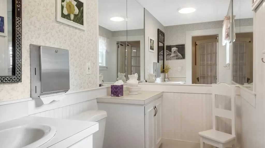 184 South Road Winthrop ME 04364