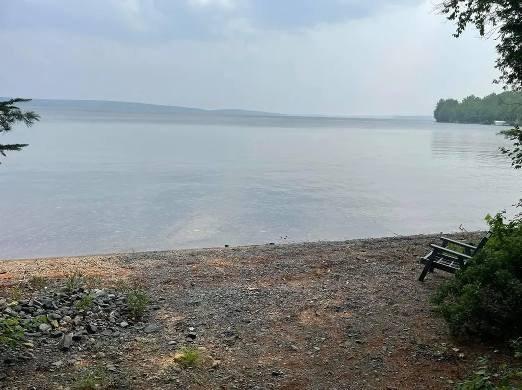 133 Evergreen Drive Lake View Plt ME 04414