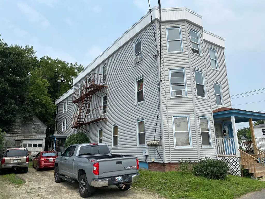 76 Spring Street Lewiston ME 04240