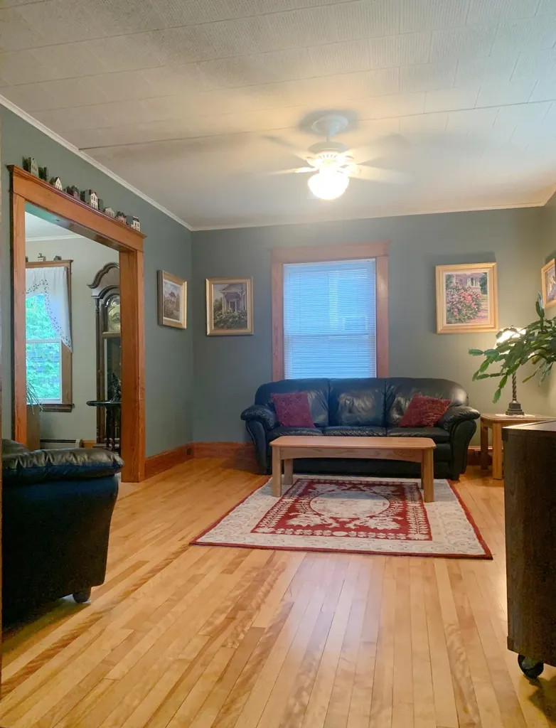 168 Davis Avenue Auburn ME 04210