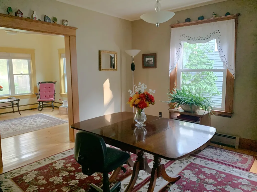 168 Davis Avenue Auburn ME 04210