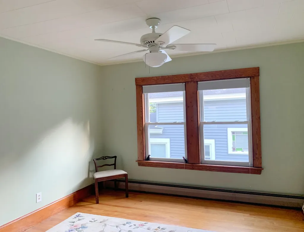 168 Davis Avenue Auburn ME 04210