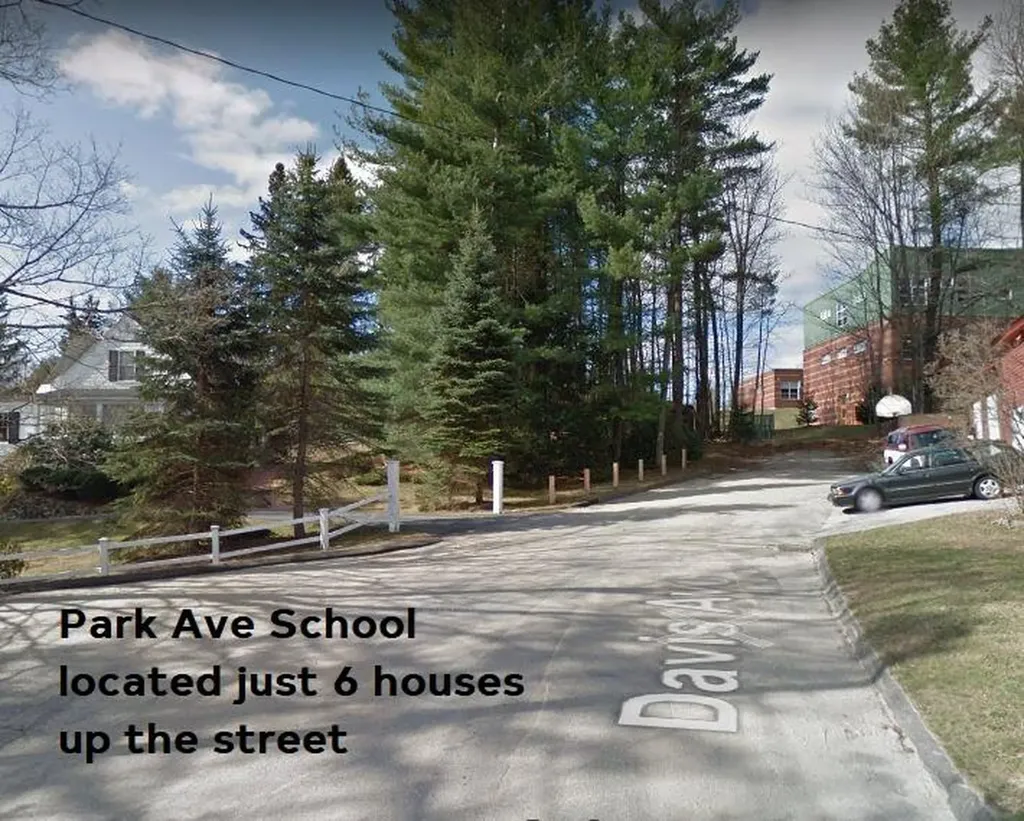 168 Davis Avenue Auburn ME 04210