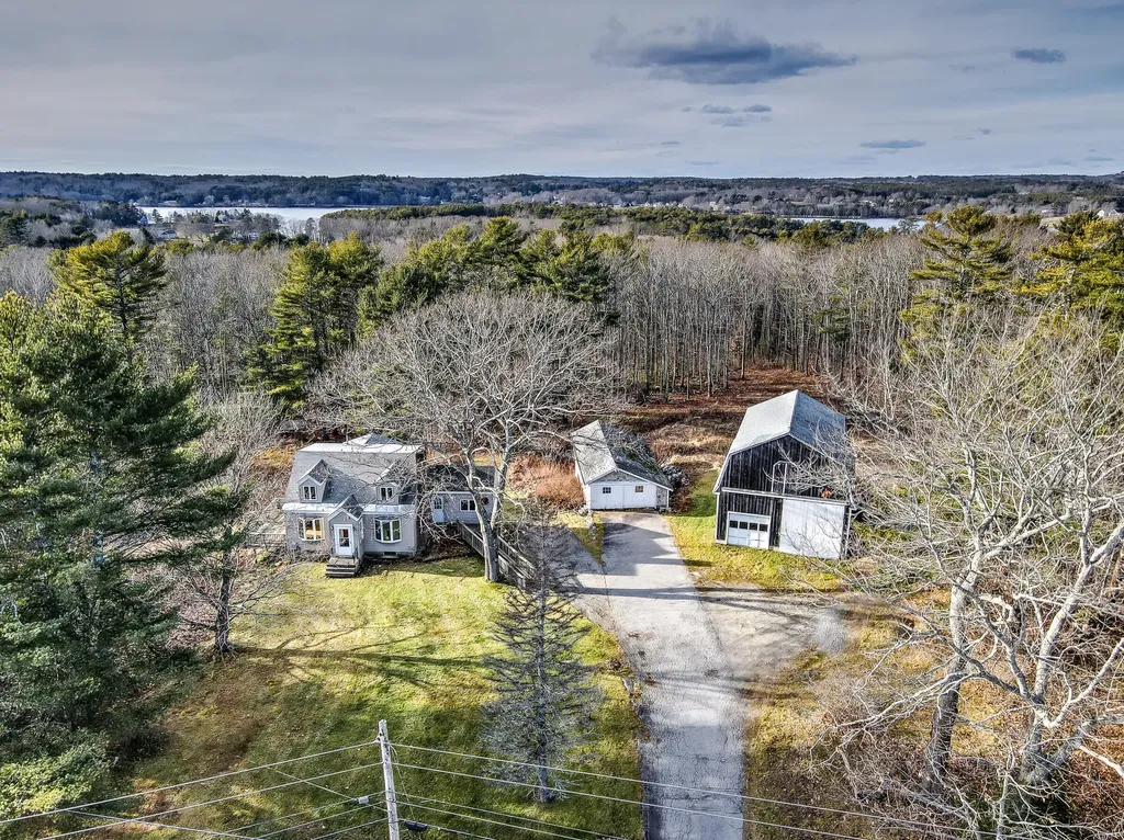 244 Us Route 1 Damariscotta ME 04543