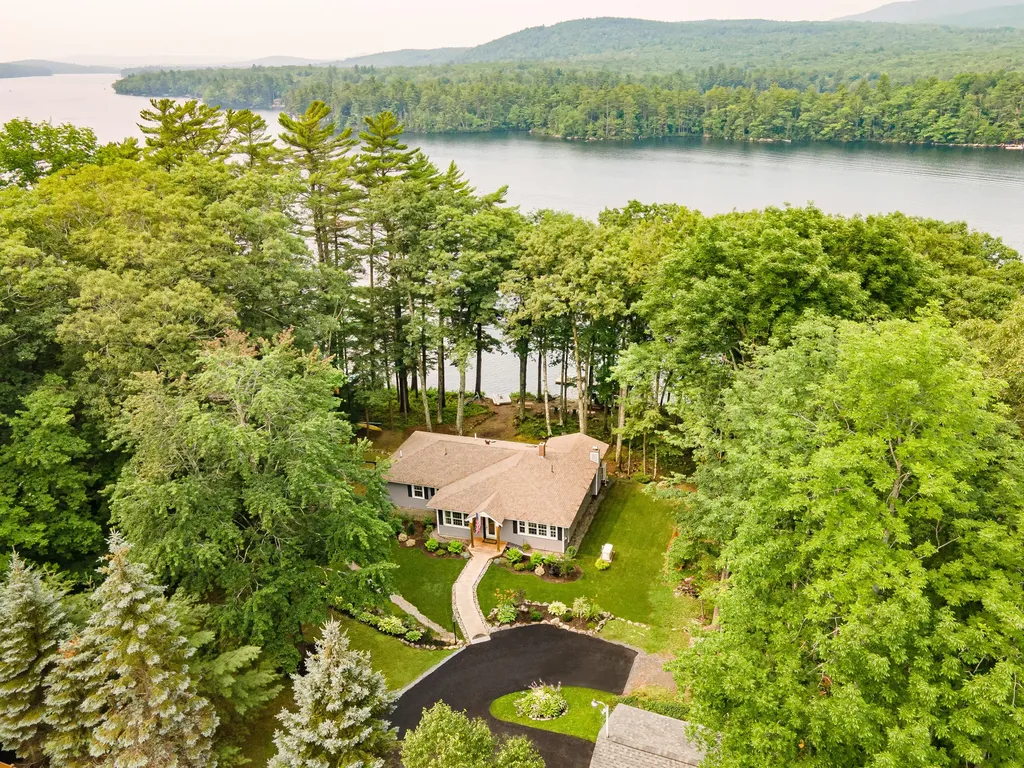 336 Augusta Road Rome ME 04963