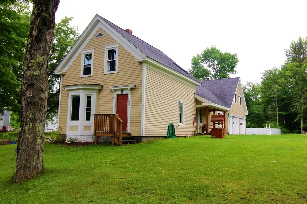 128 Gordon Hill Road Thorndike ME 04986