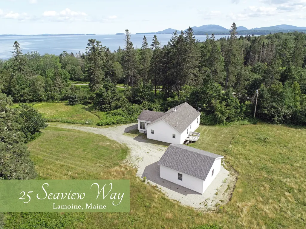 25 Seaview Way Lamoine ME 04605