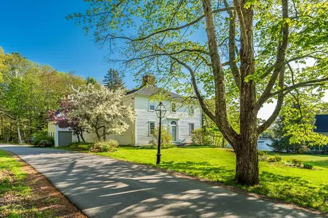13 Knubble Road Georgetown ME 04548