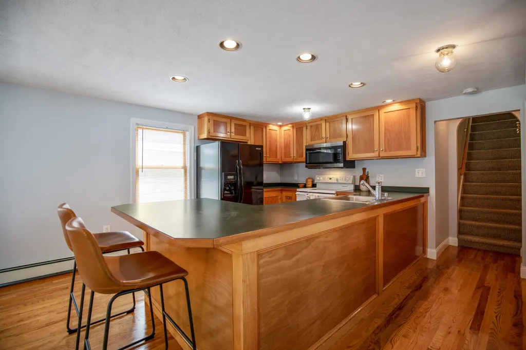 76 Bancroft Street Portland ME 04102