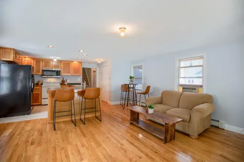 76 Bancroft Street Portland ME 04102