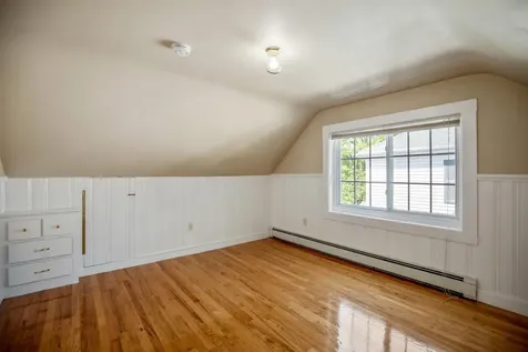76 Bancroft Street Portland ME 04102