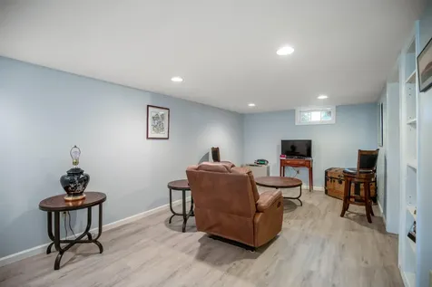 76 Bancroft Street Portland ME 04102