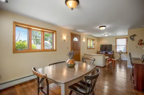 76 Bancroft Street Portland ME 04102