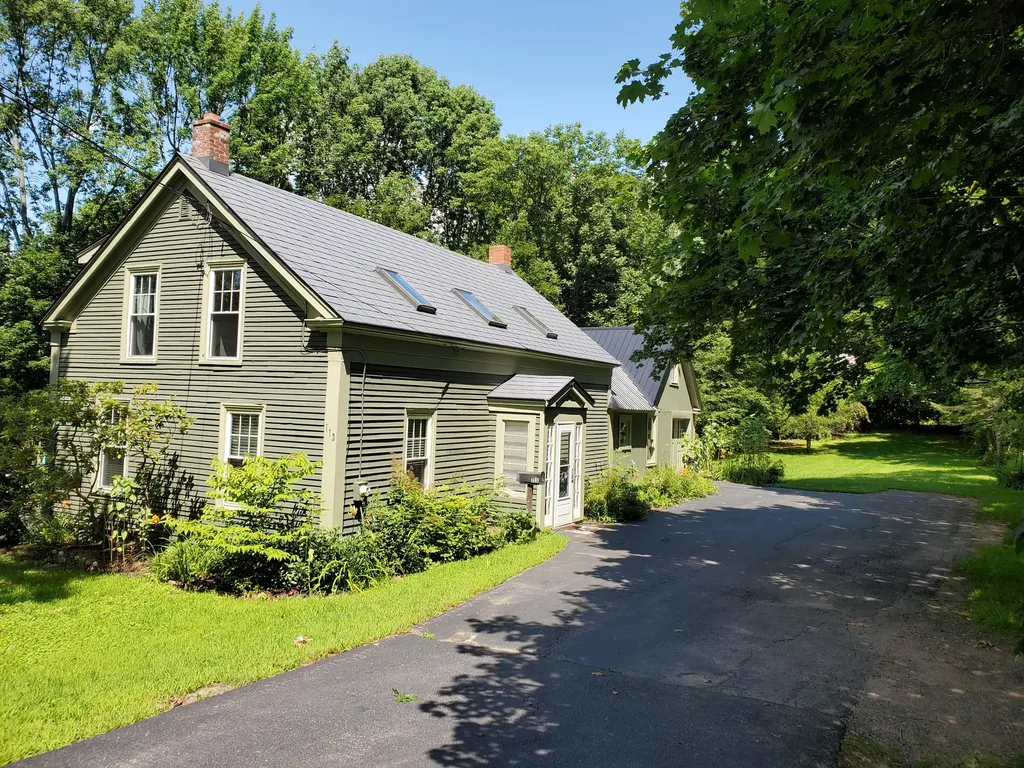 113 School Street Gorham ME 04038
