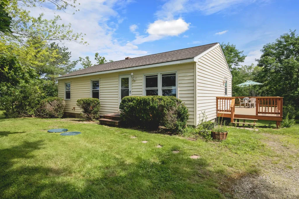 728 South Street Biddeford ME 04005