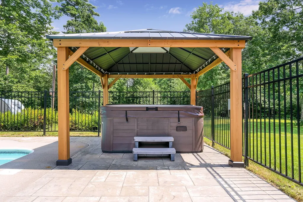 205 Jenkins Road Saco ME 04072
