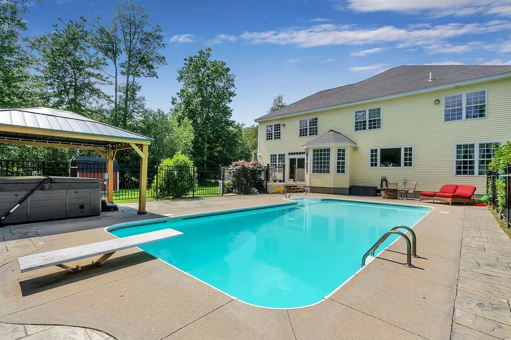 205 Jenkins Road Saco ME 04072