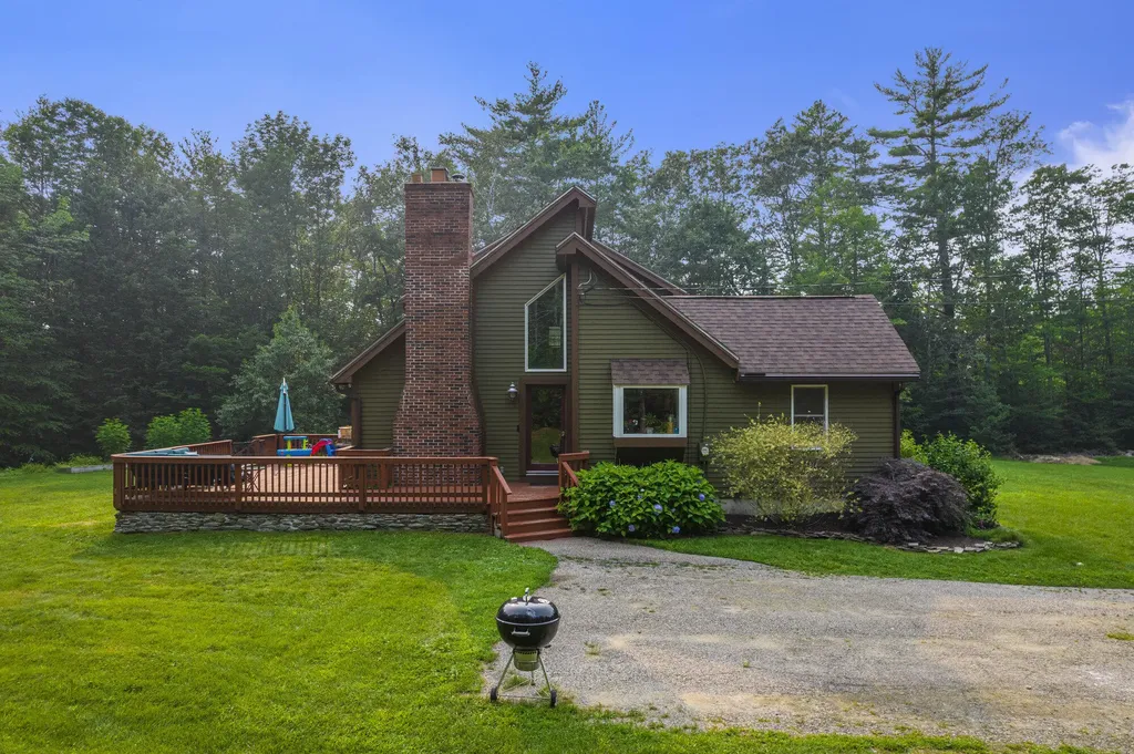 22 New Bridge Road Lebanon ME 04027