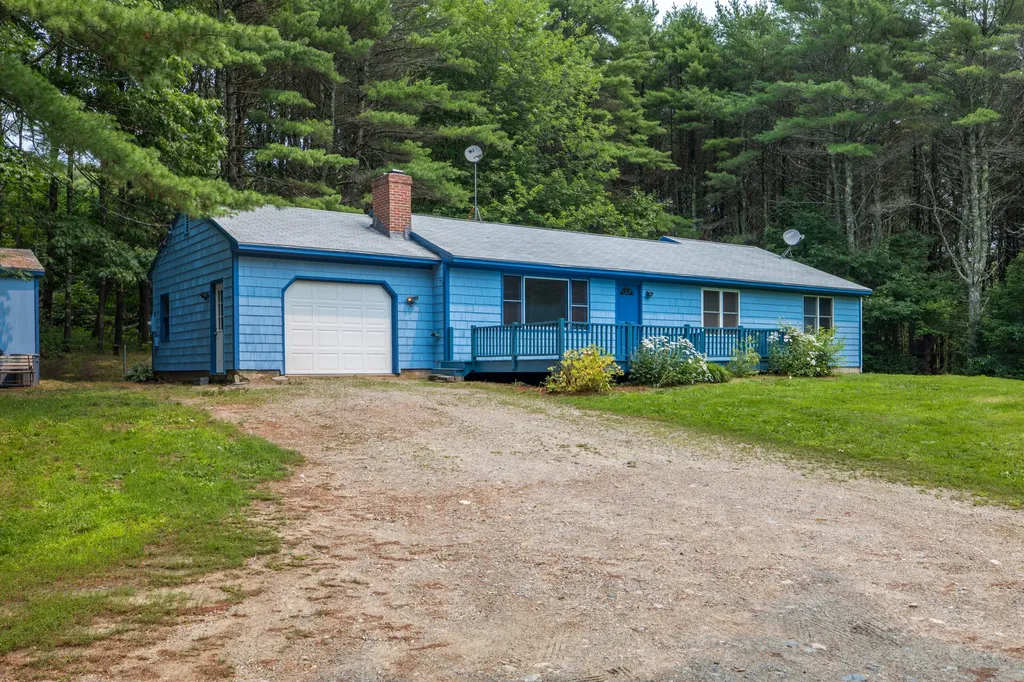 438 Main Road Phippsburg ME 04562