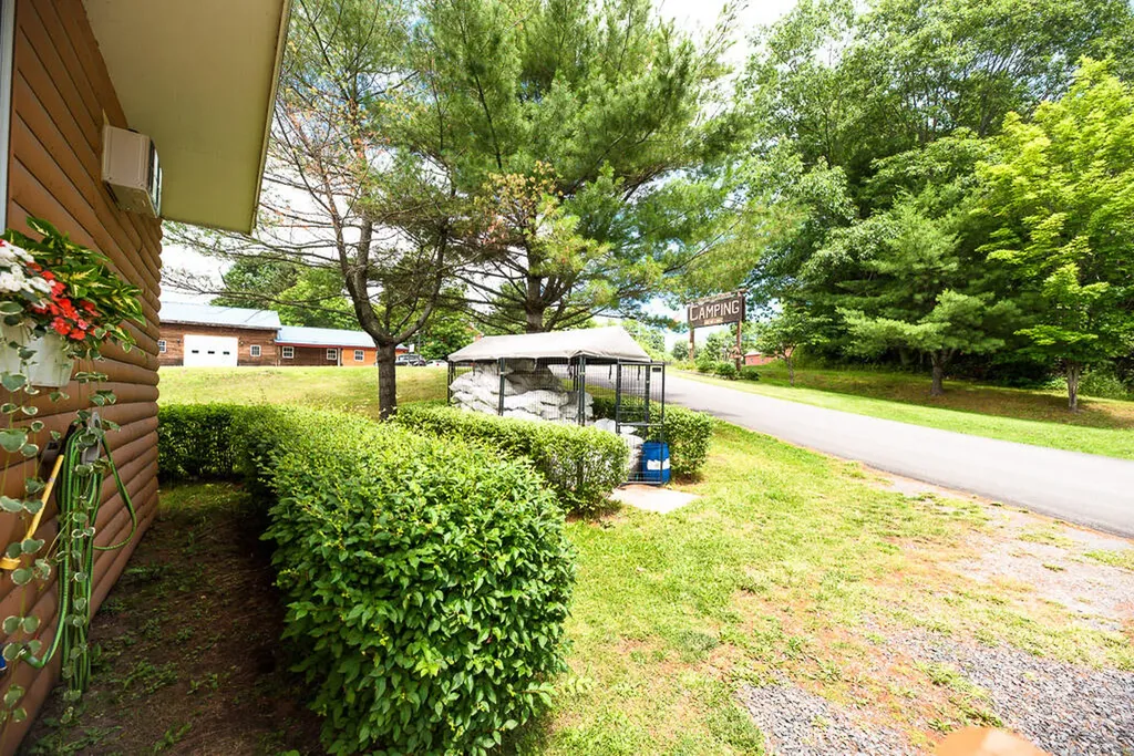 327 Canaan Road Skowhegan ME 04976