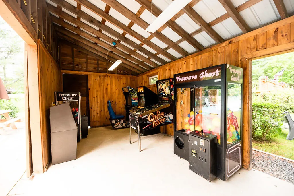 327 Canaan Road Skowhegan ME 04976