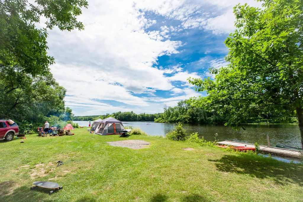 327 Canaan Road Skowhegan ME 04976