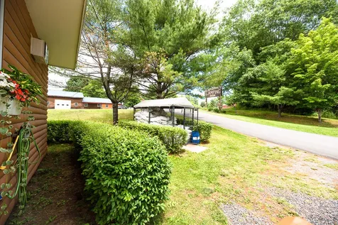 327 Canaan Road Skowhegan ME 04976
